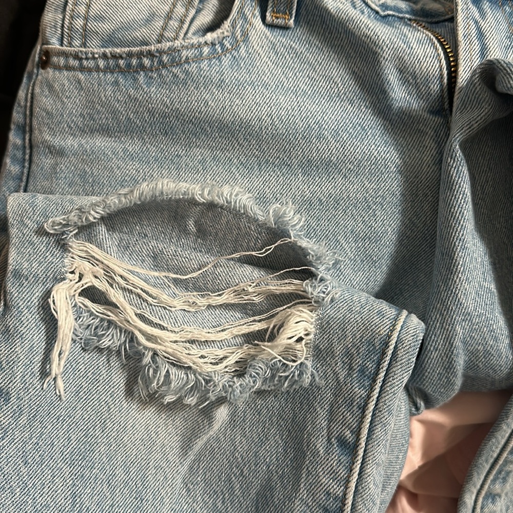 ❗️SOLD ❗️Levi's jeans - Picture 6 of 7